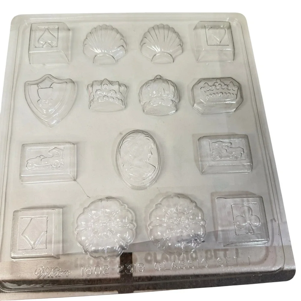Wilton Candy Molds Lot 5 Easter Christmas Classic 3D Bunny Clear Plastic Set